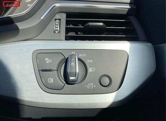 
								AUDI A5 SPORTBACK FOR SALE IN KENYA full									