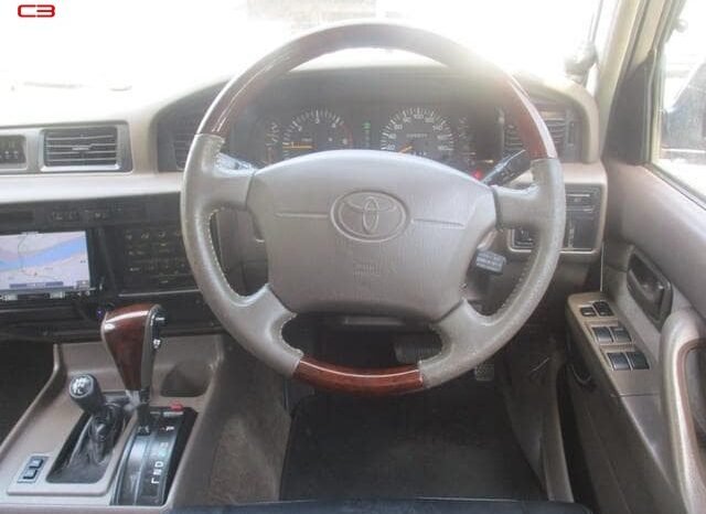 
								TOYOTA LAND CRUISER FOR SALE IN KENYA full									