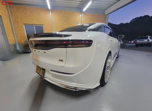 
								TOYOTA CROWN CROSSOVER FOR SALE IN KENYA full									