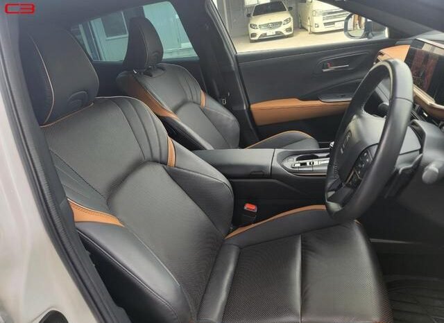 
								TOYOTA CROWN CROSSOVER FOR SALE IN KENYA full									