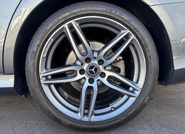 
								MERCEDES E CLASS STATIONWAGON FOR SALE IN KENYA full									