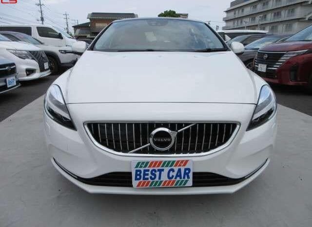 
								VOLVO V40 FOR SALE IN KENYA full									
