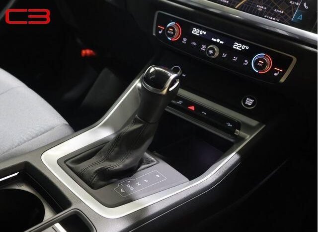 
								AUDI Q3 FOR SALE IN KENYA full									
