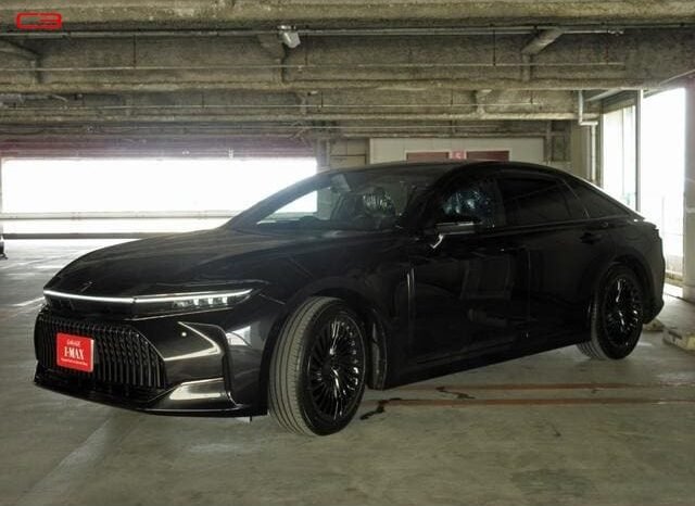 
								TOYOTA CROWN FOR SALE IN KENYA full									