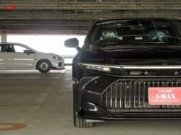 
										TOYOTA CROWN FOR SALE IN KENYA full									