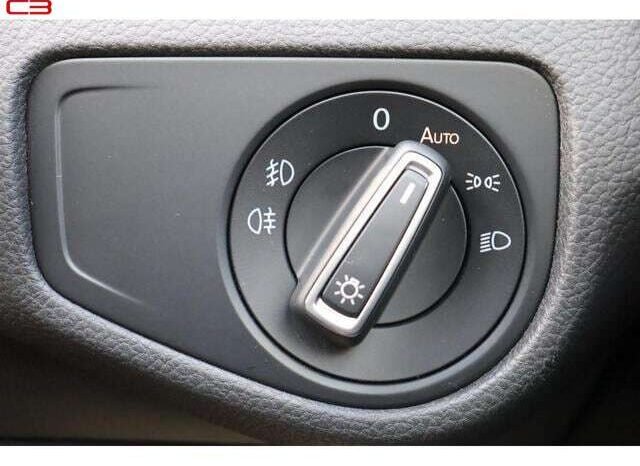 
								VOLKSWAGEN GOLF VARIANT FOR SALE IN KENYA full									