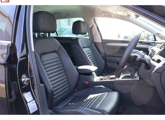 
								VOLKSWAGEN PASSAT ALLTRACK FOR SALE IN KENYA full									