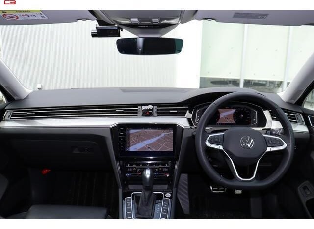 
								VOLKSWAGEN PASSAT ALLTRACK FOR SALE IN KENYA full									