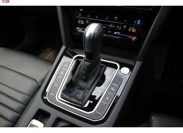 
								VOLKSWAGEN PASSAT ALLTRACK FOR SALE IN KENYA full									