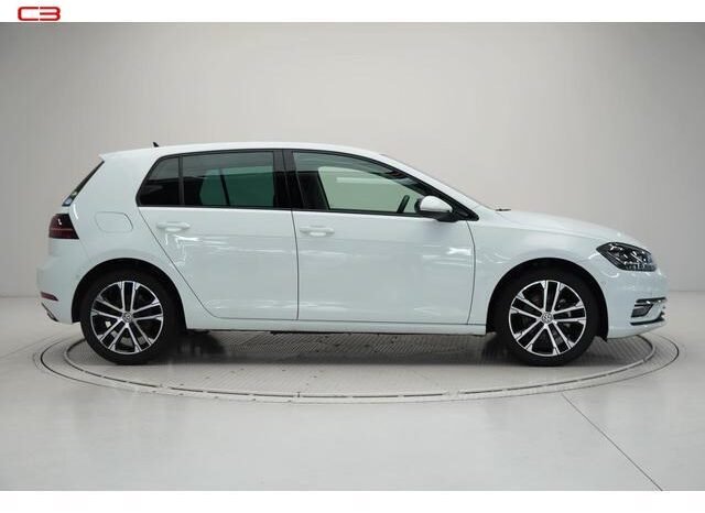 
								VOLKSWAGEN GOLF FOR SALE IN KENYA full									