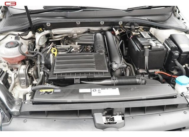 
								VOLKSWAGEN GOLF FOR SALE IN KENYA full									