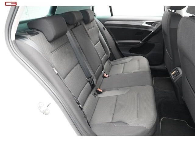 
								VOLKSWAGEN GOLF FOR SALE IN KENYA full									