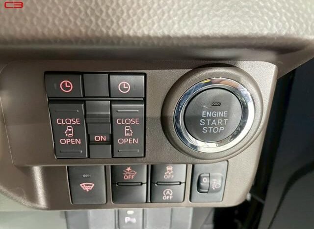 
								TOYOTA ROOMY FOR SALE IN KENYA full									