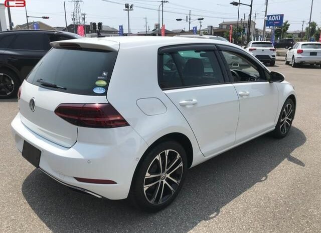 
								VOLKSWAGEN GOLF FOR SALE IN KENYA full									