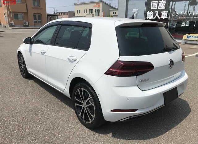 
								VOLKSWAGEN GOLF FOR SALE IN KENYA full									