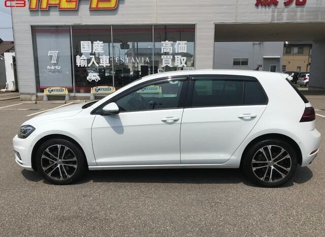 
								VOLKSWAGEN GOLF FOR SALE IN KENYA full									