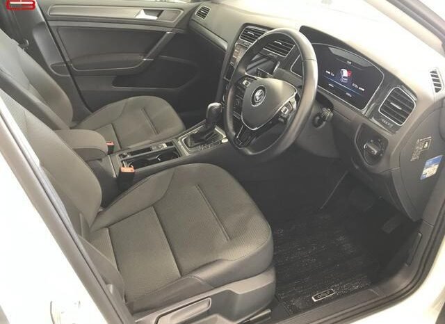 
								VOLKSWAGEN GOLF FOR SALE IN KENYA full									