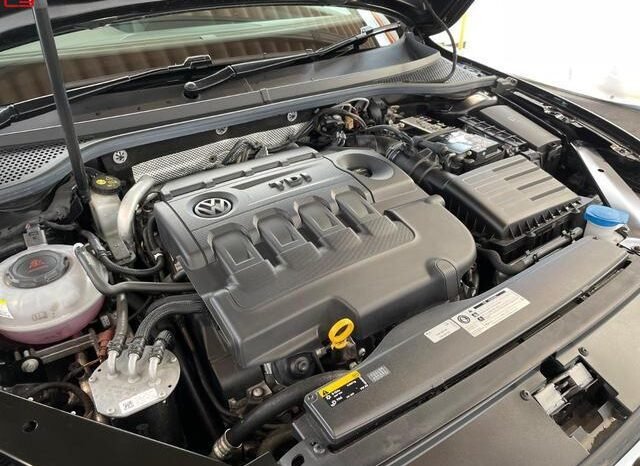 
								VOLKSWAGEN PASSAT VARIANT FOR SALE IN KENYA full									