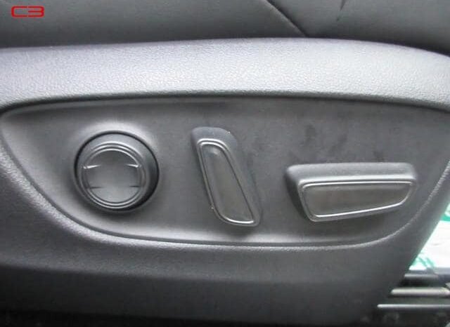 
								TOYOTA HARRIER FOR SALE IN KENYA full									