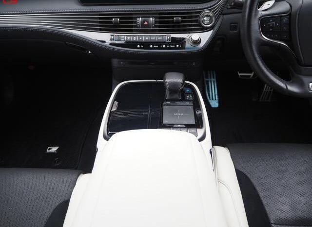 
								LEXUS LS FOR SALE IN KENYA full									