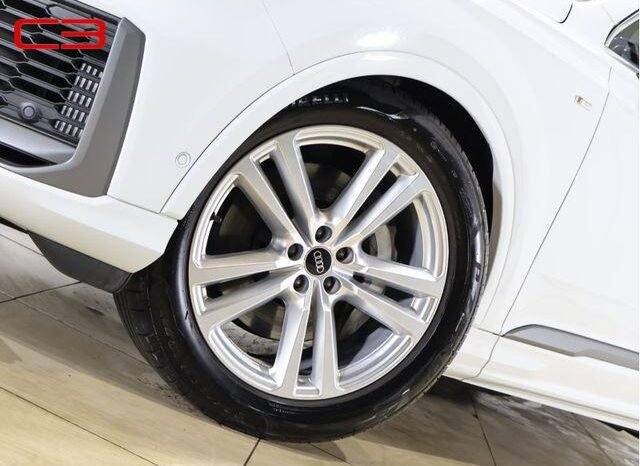 
								AUDI Q7 FOR SALE IN KENYA full									