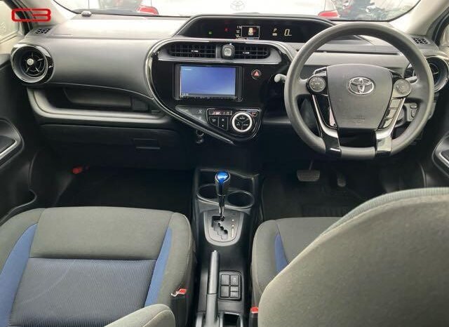 
								TOYOTA AQUA FOR SALE IN KENYA full									