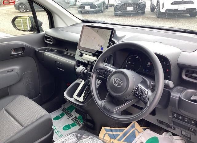 
								TOYOTA SIENTA FOR SALE IN KENYA full									