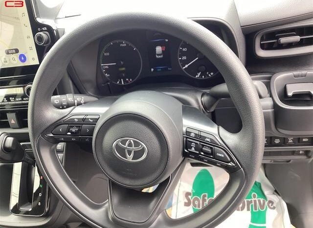 
								TOYOTA SIENTA FOR SALE IN KENYA full									