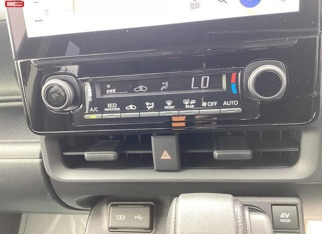 
								TOYOTA SIENTA FOR SALE IN KENYA full									