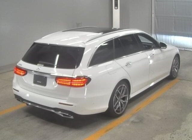 
								MERCEDES E CLASS STATIONWAGON FOR SALE IN KENYA full									