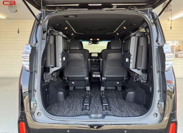 
								TOYOTA VELLFIRE HYBRID FOR SALE IN KENYA full									