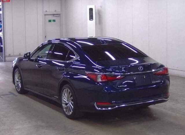 
								LEXUS ES FOR SALE IN KENYA full									