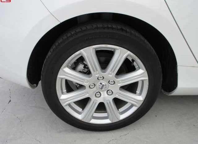 
								VOLVO V40 FOR SALE IN KENYA full									