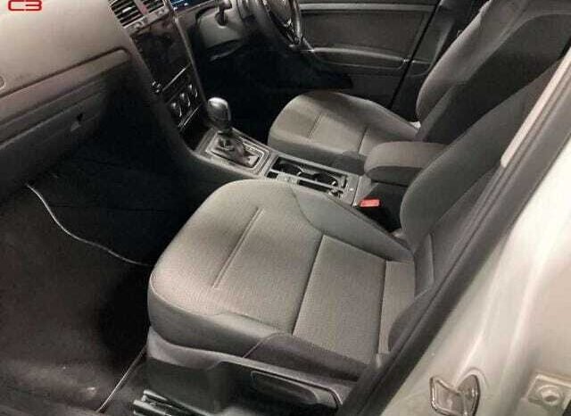 
								VOLKSWAGEN GOLF VARIANT FOR SALE IN KENYA full									