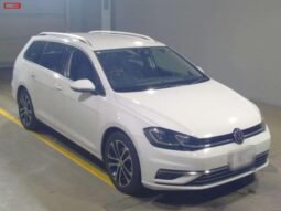 VOLKSWAGEN GOLF VARIANT FOR SALE IN KENYA