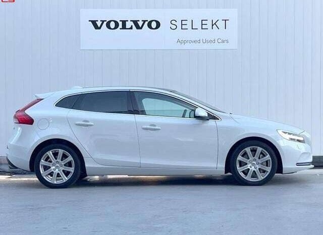 
								VOLVO V40 FOR SALE IN KENYA full									