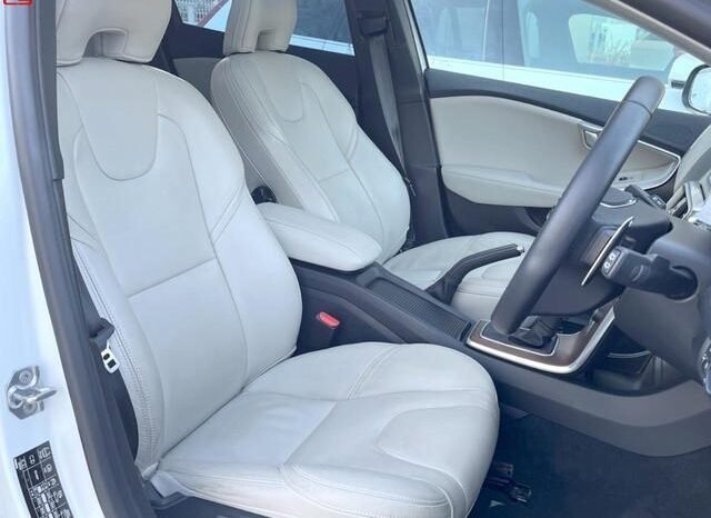 
								VOLVO V40 FOR SALE IN KENYA full									