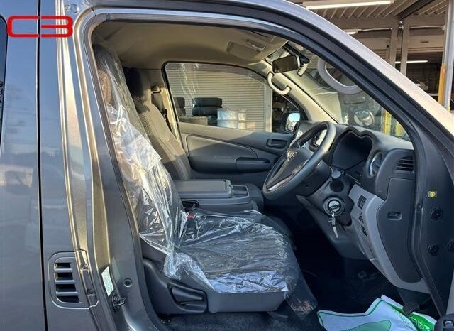 
								NISSAN CARAVAN FOR SALE IN KENYA full									