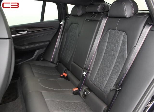 
								BMW X4M FOR SALE IN KENYA full									