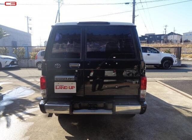 
								TOYOTA LAND CRUISER FOR SALE IN KENYA full									