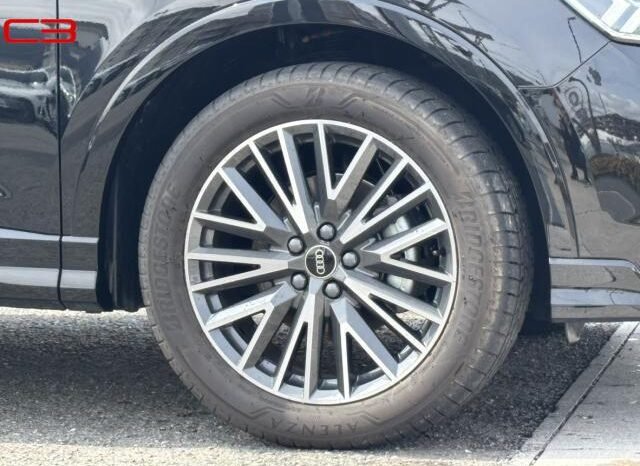 
								AUDI Q3 FOR SALE IN KENYA full									