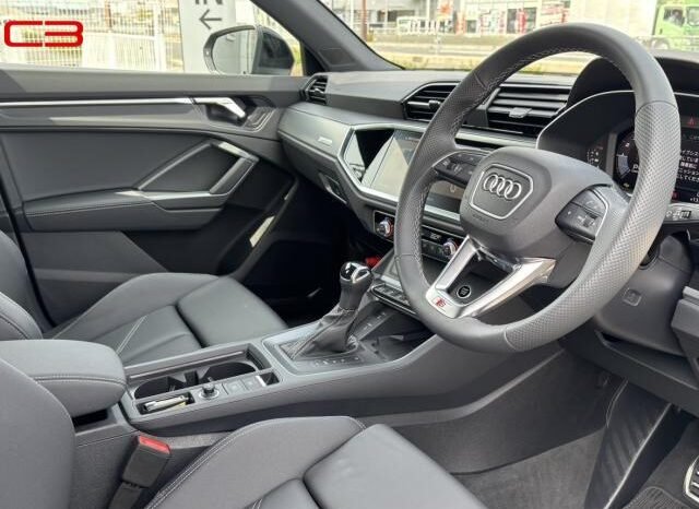 
								AUDI Q3 FOR SALE IN KENYA full									