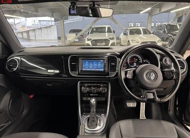 
								VOLKSWAGEN THE BEETLE FOR SALE IN KENYA full									