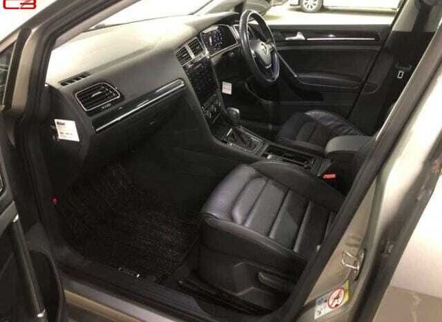 
								VOLKSWAGEN GOLF VARIANT FOR SALE IN KENYA full									