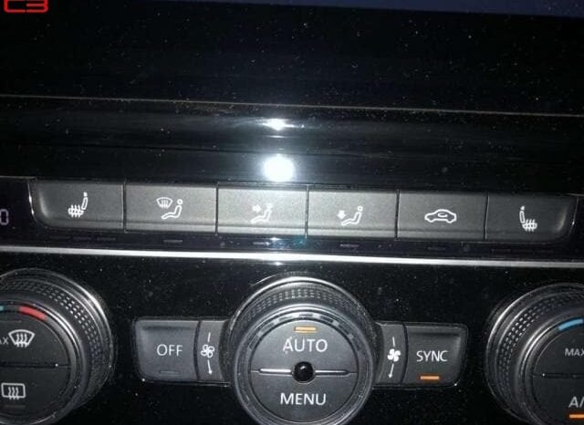 
								VOLKSWAGEN GOLF VARIANT FOR SALE IN KENYA full									