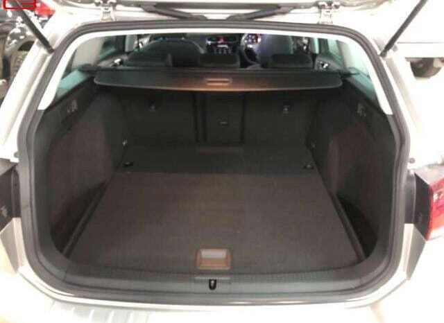 
								VOLKSWAGEN GOLF VARIANT FOR SALE IN KENYA full									
