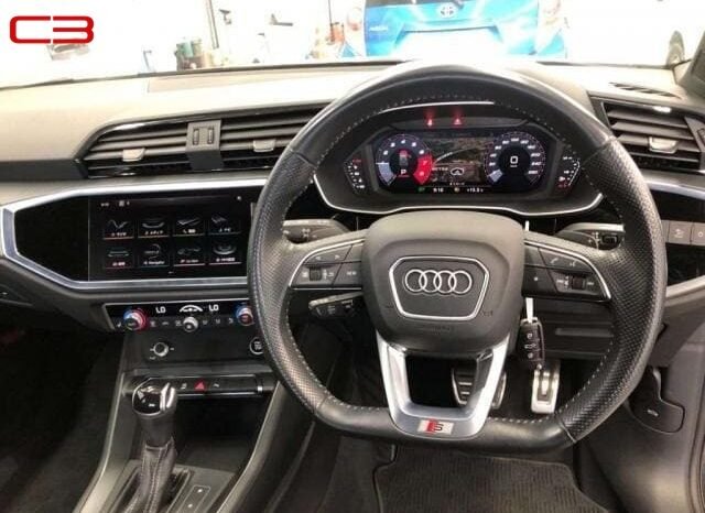 
								AUDI Q3 FOR SALE IN KENYA full									