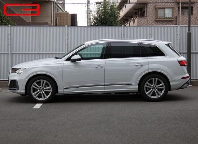 
								AUDI Q7 FOR SALE IN KENYA full									