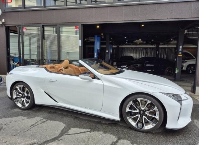 
								LEXUS LC500 FOR SALE IN KENYA full									
