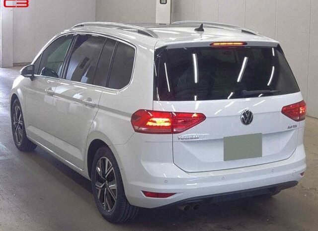 
								VOLKSWAGEN GOLF TOURAN FOR SALE IN KENYA full									